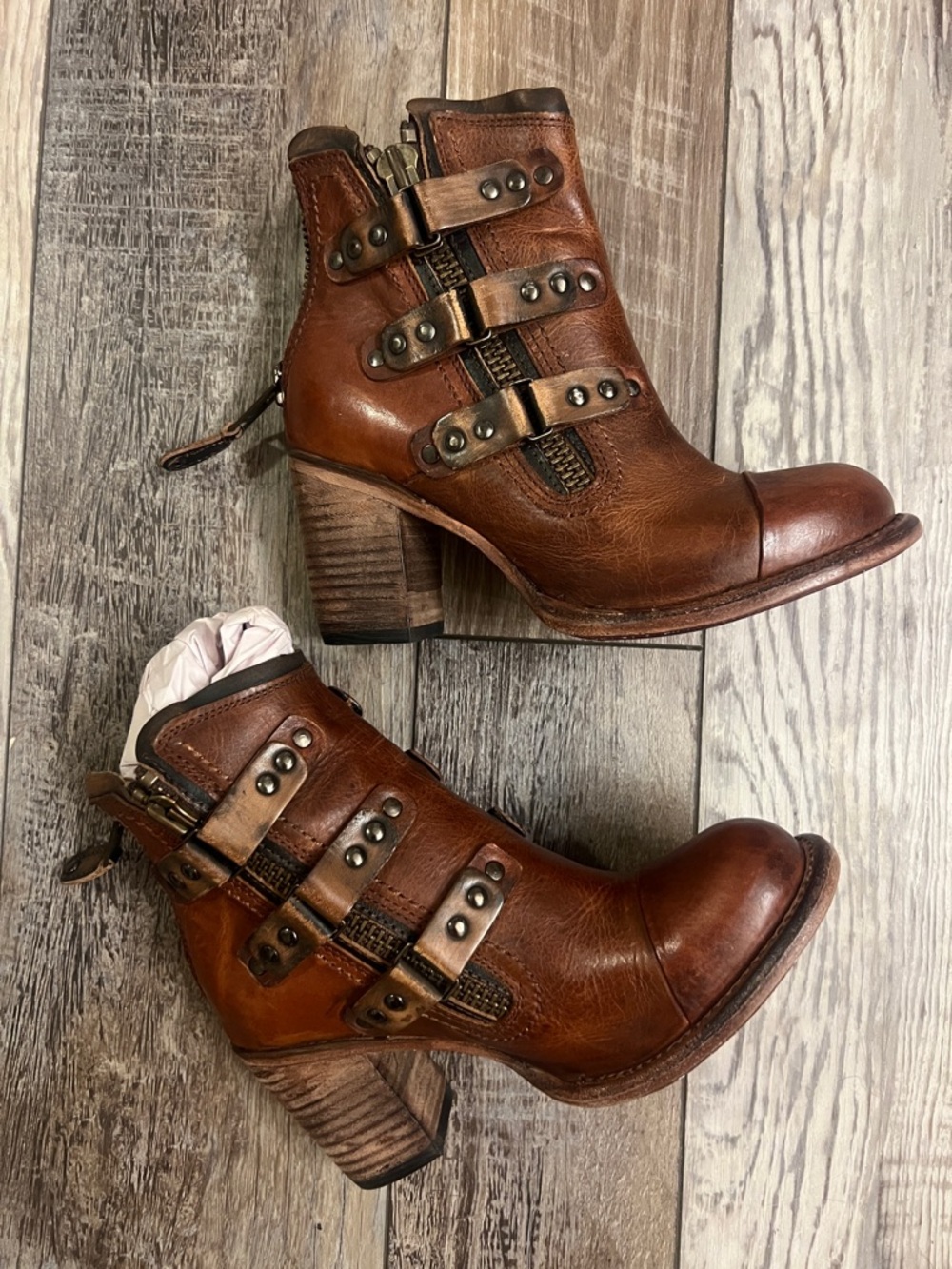 Freebird by Steven Beckett Brown Leather Buckle Ankle Boots - size 7 - Picture 2 of 5